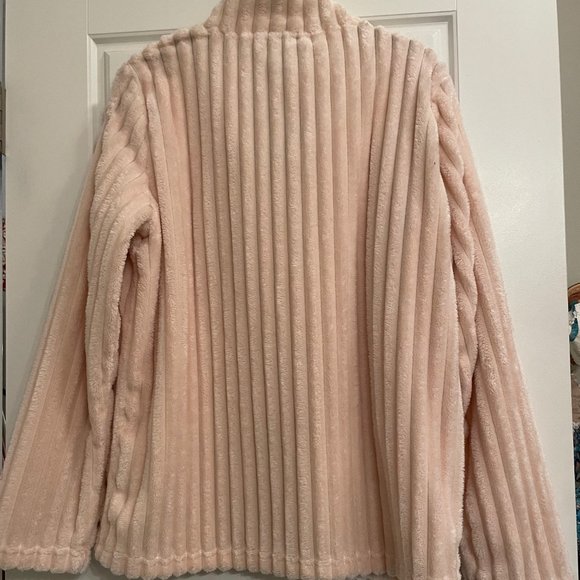 Daisy Fuentes, Quarter Zip Fluffy Faux Fur Sweater, Soft Pink, Medium, USED - Picture 4 of 6